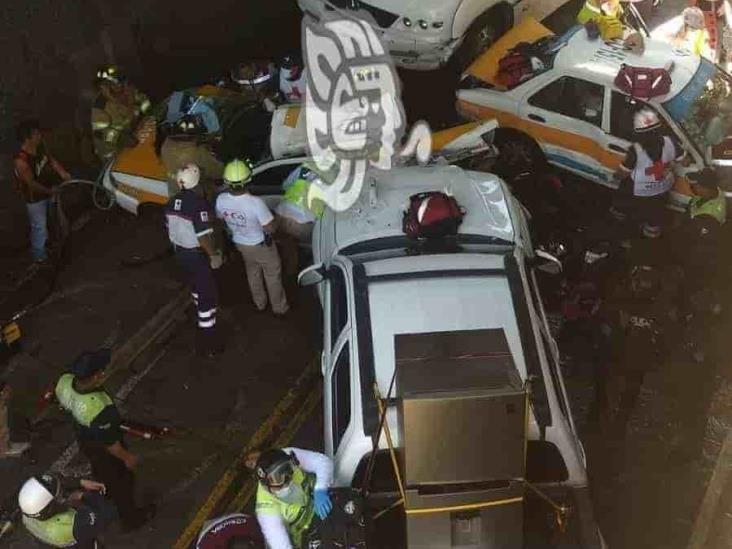 Fuerte carambola debajo del puente Las Estaciones de Córdoba (+Video)