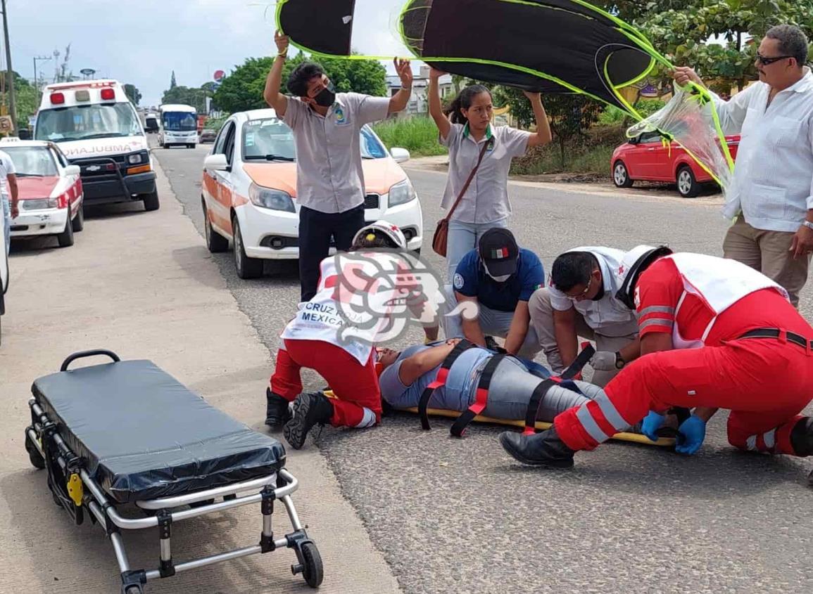 Derrapa joven motociclista en Acayucan 