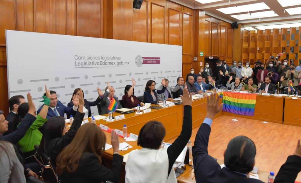 Legalizan matrimonios igualitarios en el Estado de México