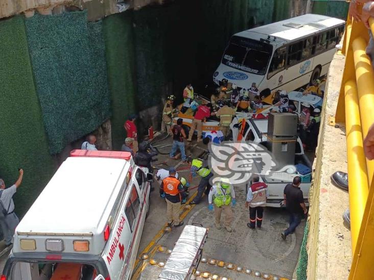 Fuerte carambola debajo del puente Las Estaciones de Córdoba (+Video)