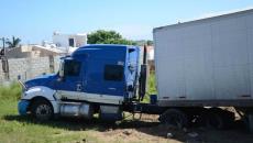 Escuela de Veracruz tenía acuerdo con tienda para estacionar tráiler en instalaciones