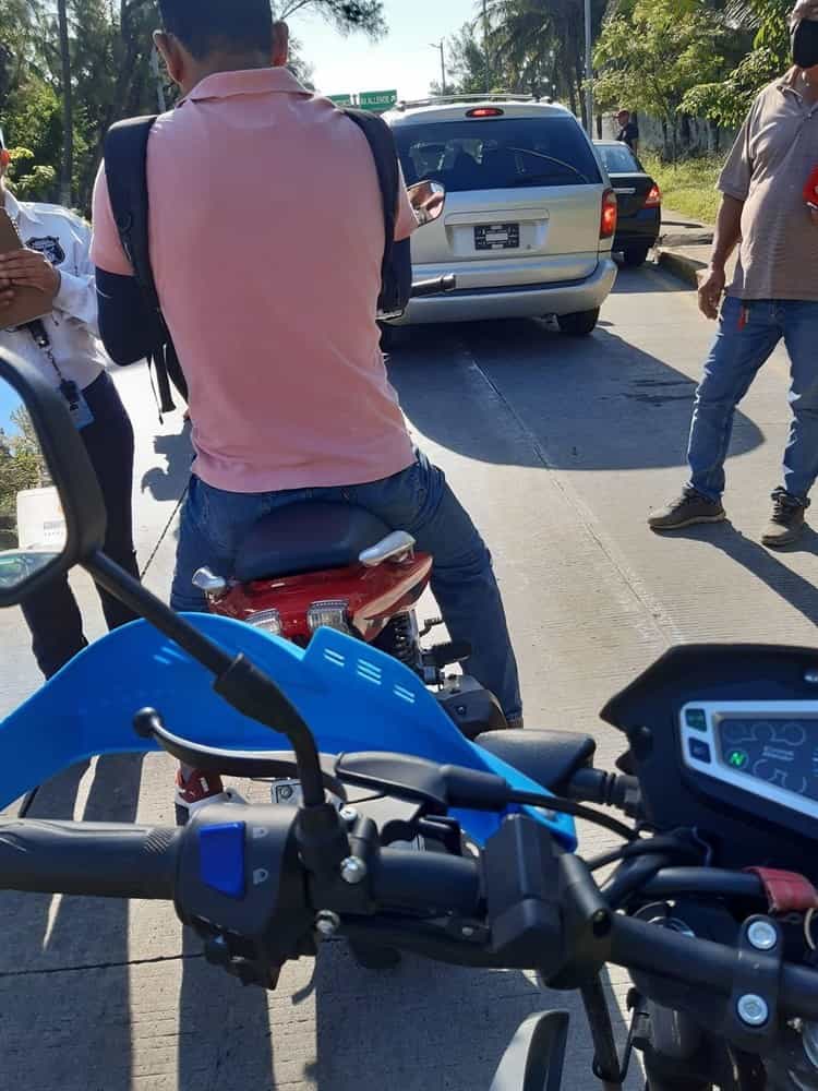 Operativos de Tránsito crean caos vial en Veracruz