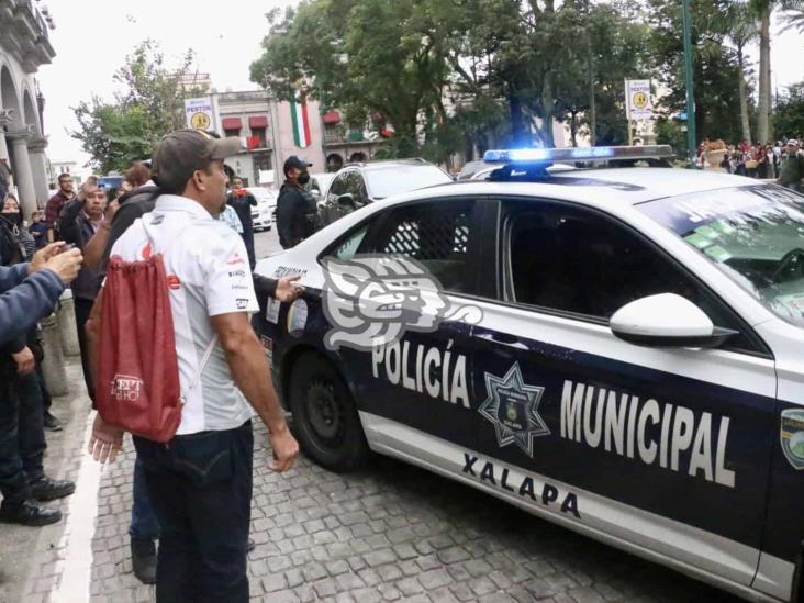 Detienen a joven tras encarar a líder social en el centro de Xalapa (+Video)