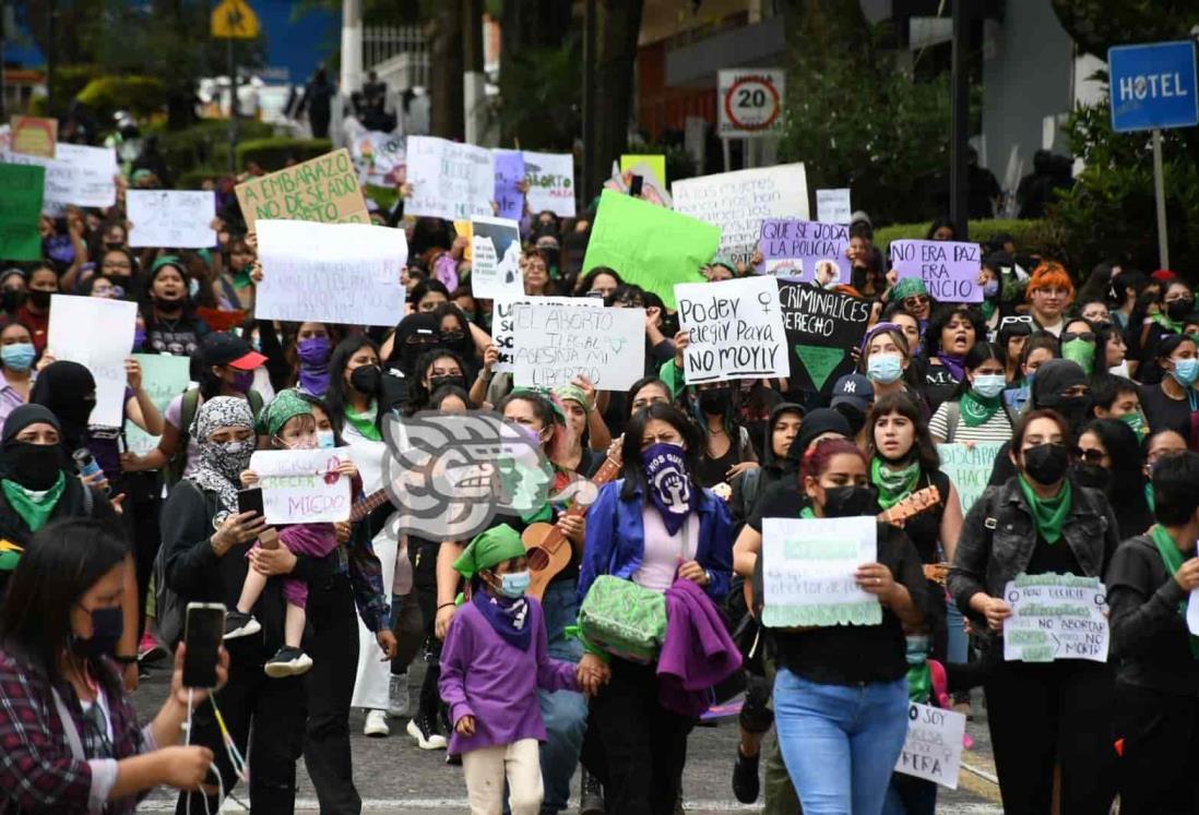 Feministas exigen reforma al Código Penal Federal para despenalizar el aborto