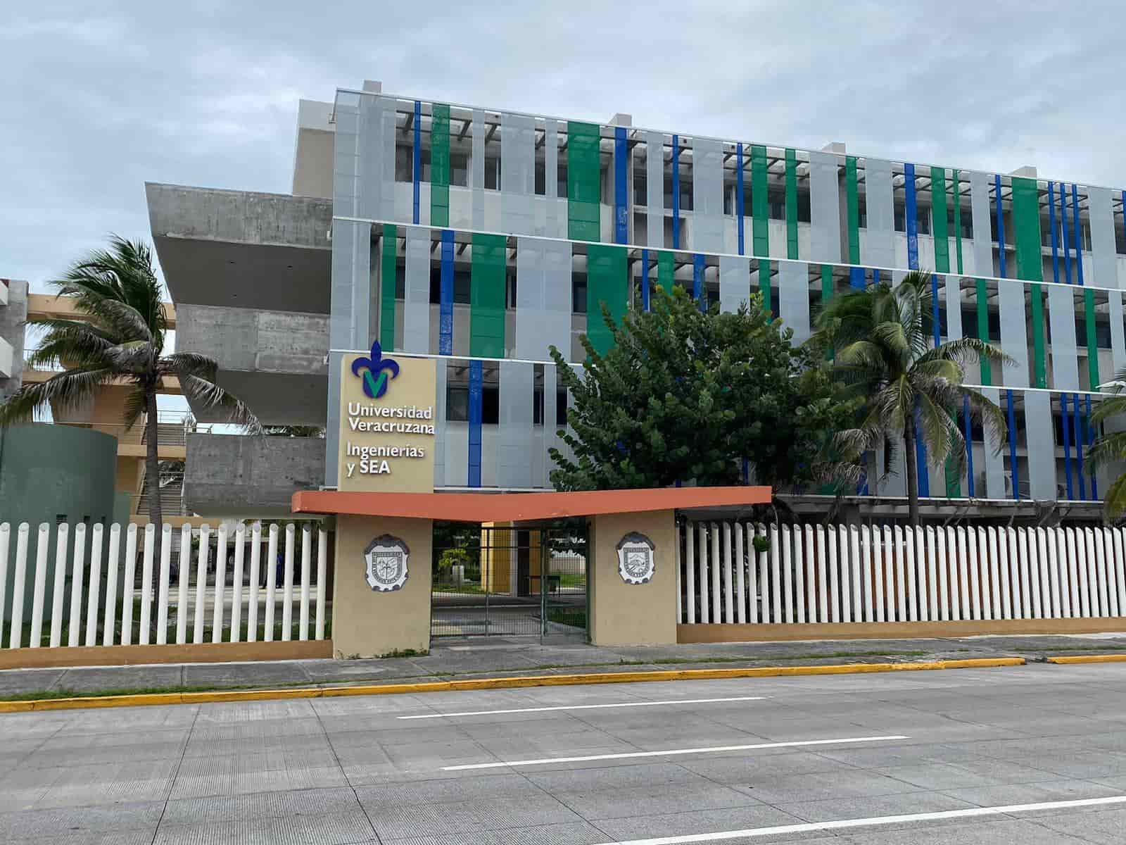 UV analiza ampliación de oferta académica en Campus Veracruz