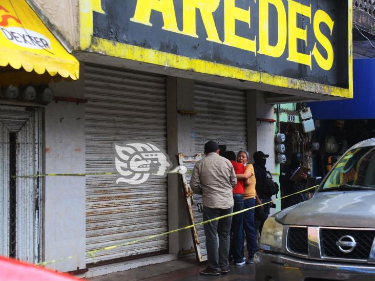 En violento atraco, asesinan a dueño de sastrería en Coatzacoalcos; (Video)