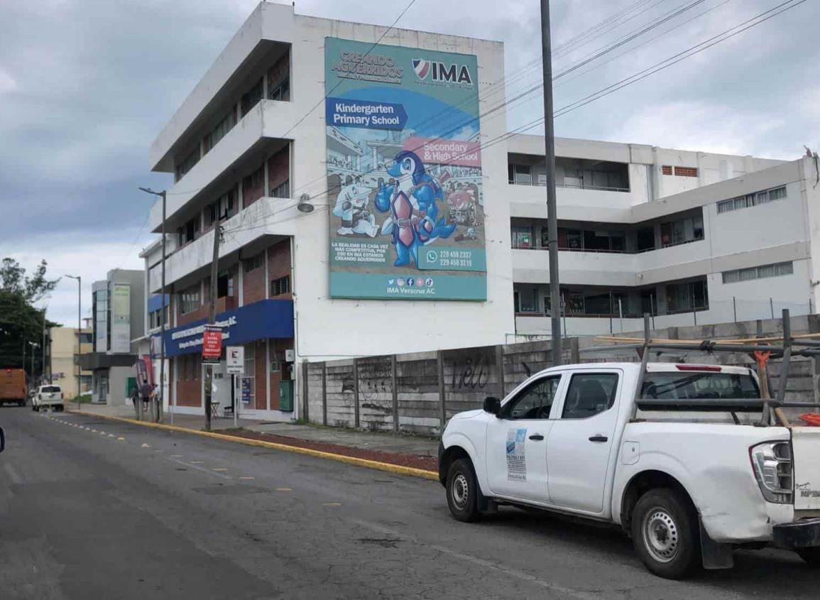 Por fuga de gas, evacúan a alumnos de dos escuelas en Veracruz