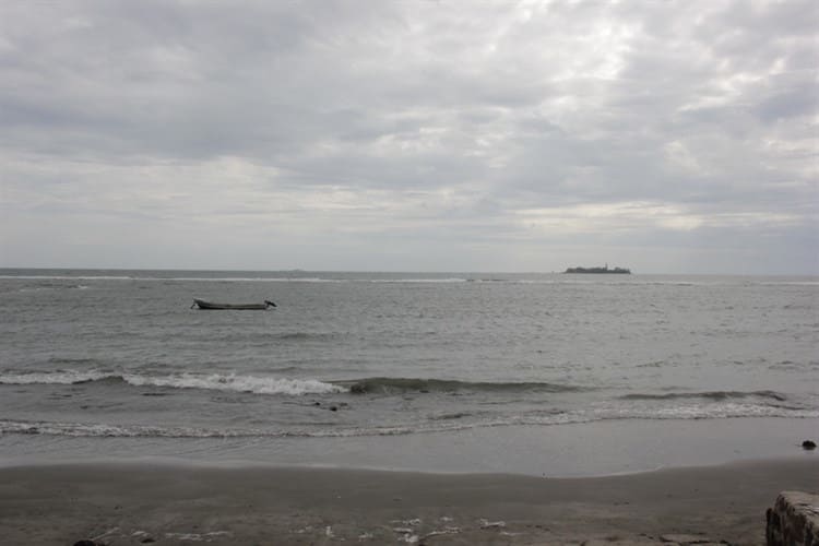 ¡En picada! Ingresos de pescadores en Veracruz por frente frío