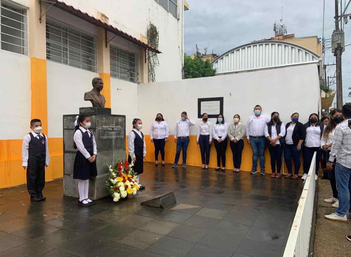 Rinden honores al natalicio de Miguel Alemán en Acayucan(+Video)