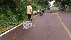 Socavón en la carretera Otapa- Hidalgotitlán