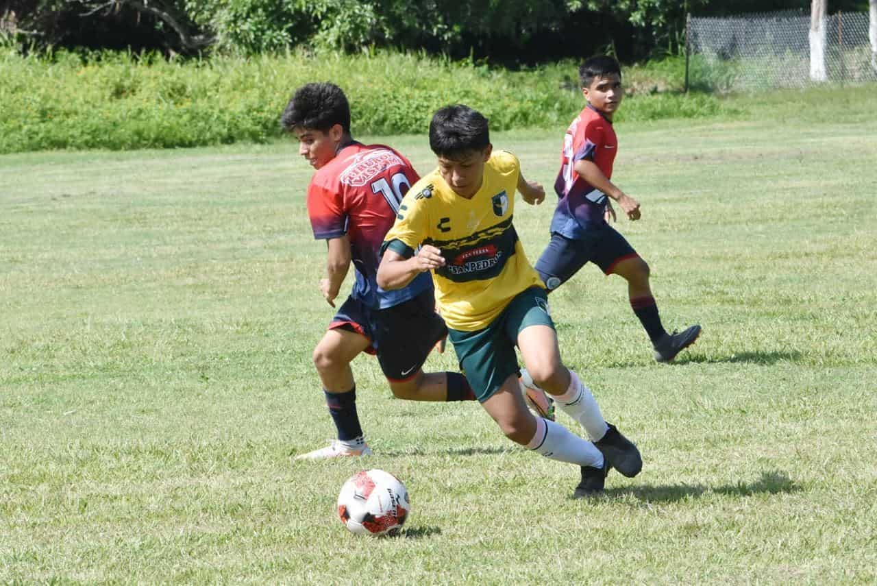 Arranca  jornada en la Copa de la Liga Municipal de Futbol Infantil y Juvenil