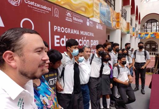 Bachilleres y jefes de manzana apoyarán en alfabetización (+video)