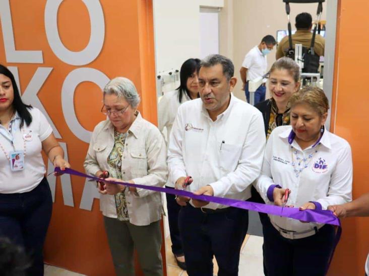 DIF Coatzacoalcos pone en marcha sistema robotizado Lokomat