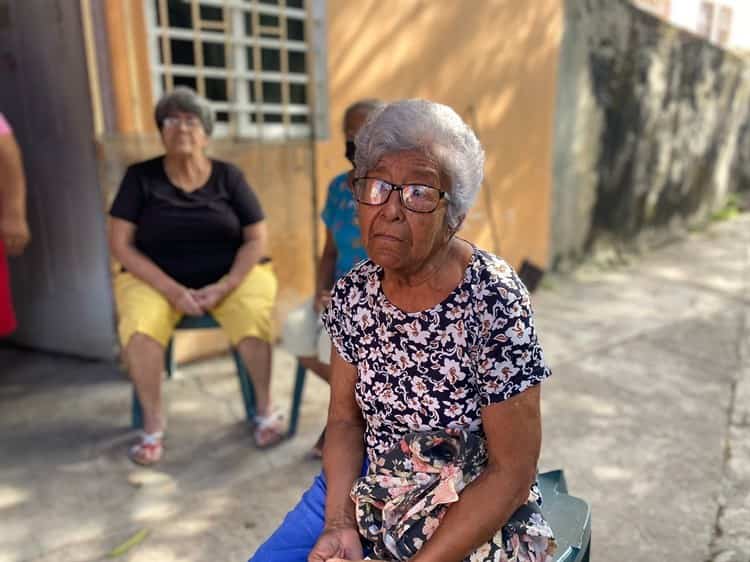 Tienen 2 años sin agua permanente en el fraccionamiento Buenavista de Veracruz