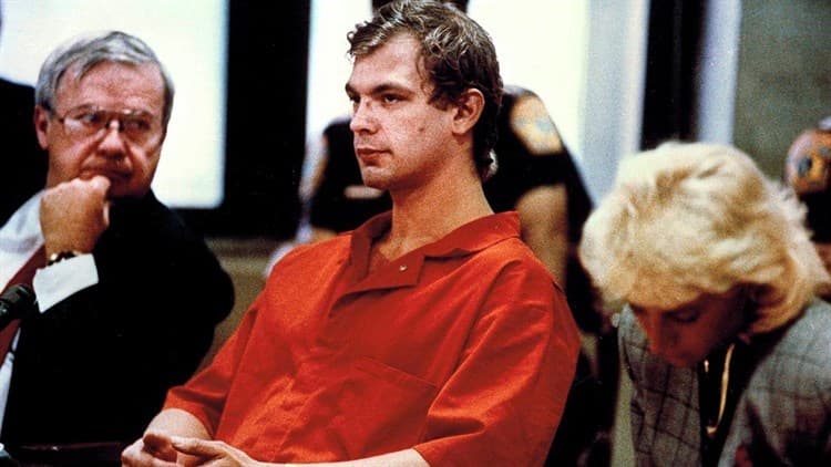 ¿Qué pasó con la madre y el hermano de Jeffrey Dahmer tras su arresto?