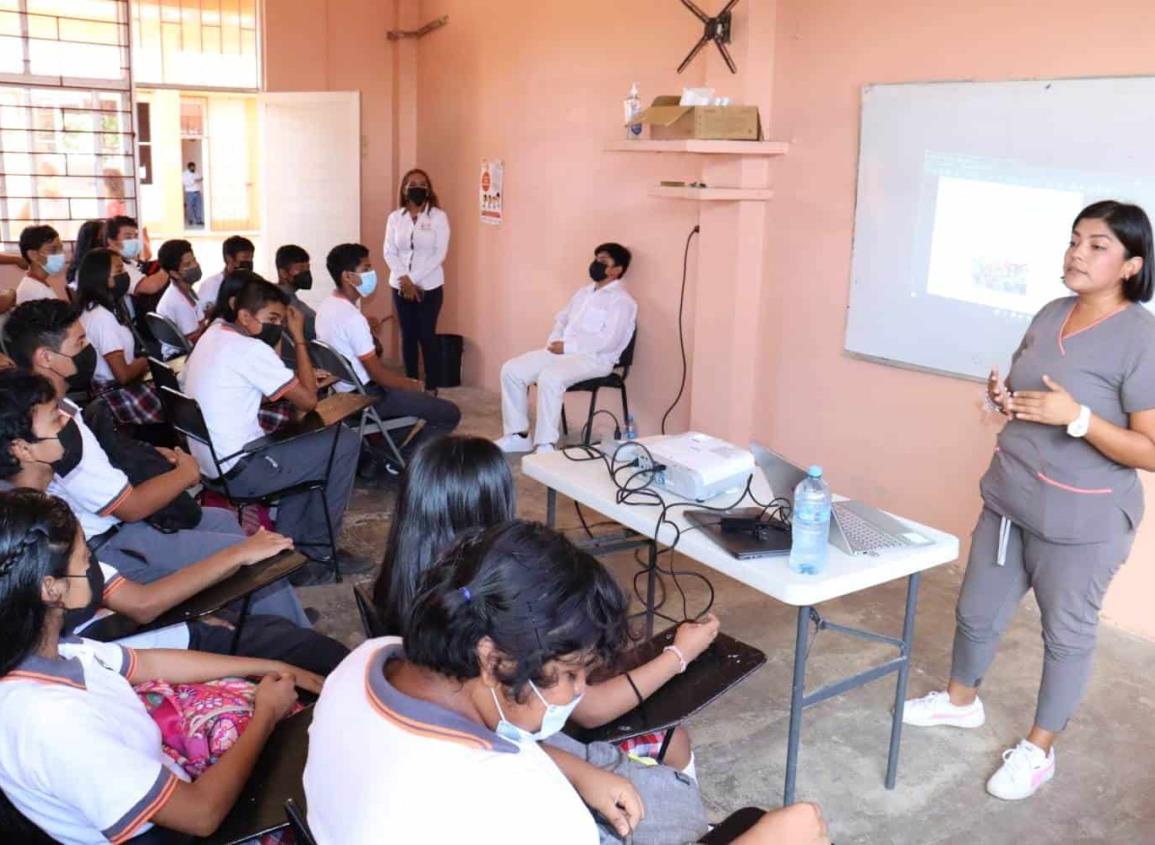 Imparte DIF Coatzacoalcos pláticas para prevenir embarazos en adolescentes