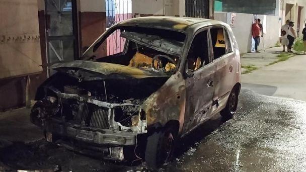 Con bomba molotov y narcomensaje atacan a Por Esto en Quintana Roo