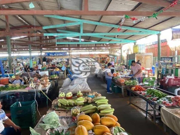 Por desinformación, descienden ventas en mercados de Minatitlán(+Video)