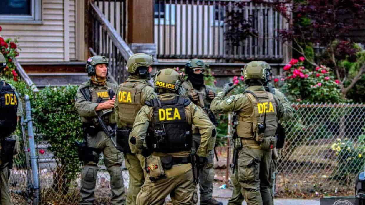 FBI y DEA emiten nueva alerta por cárteles mexicanos en Estados Unidos