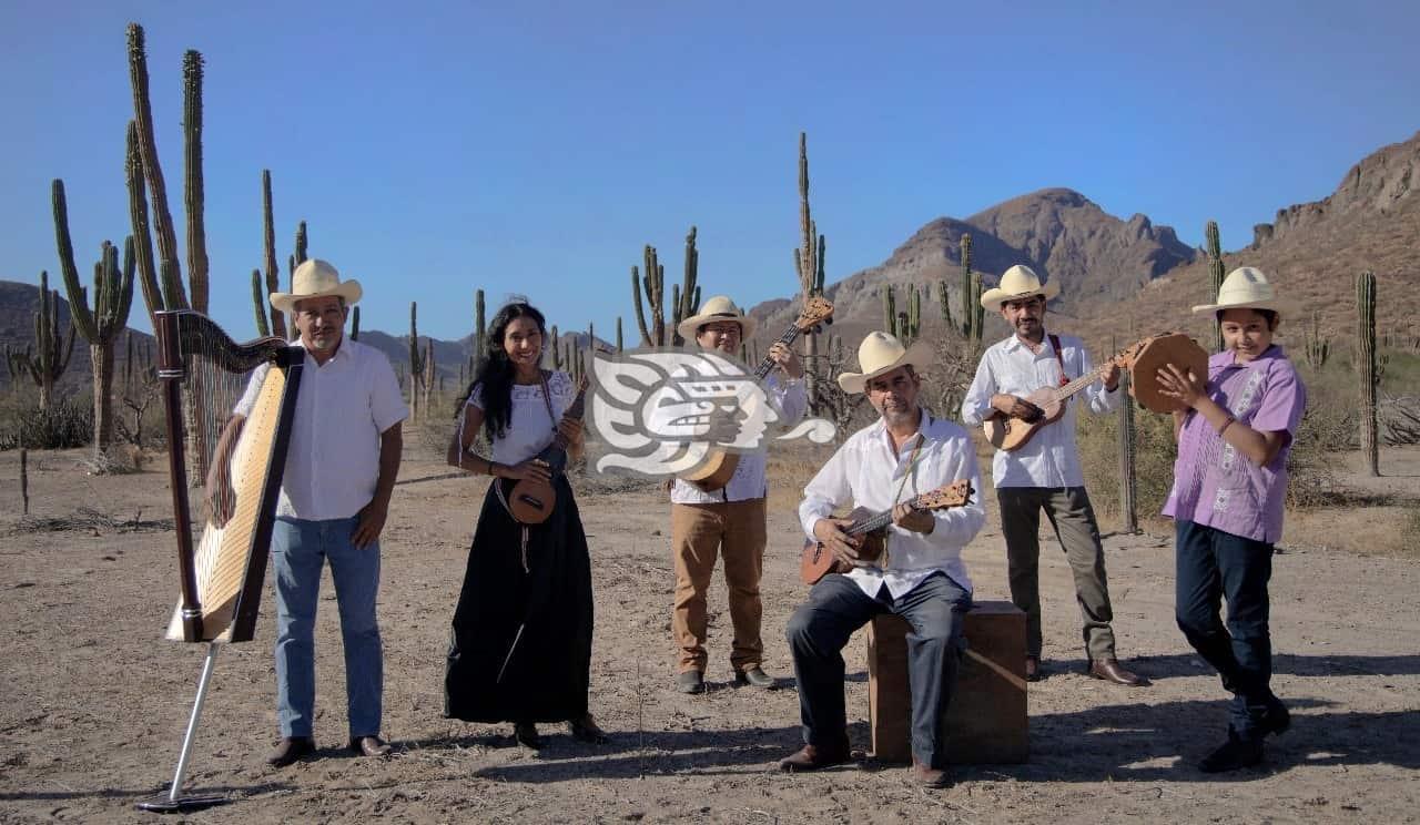 Mono Blanco, histórica agrupación promotora del ‘Son Jarocho’ que celebra 45 años