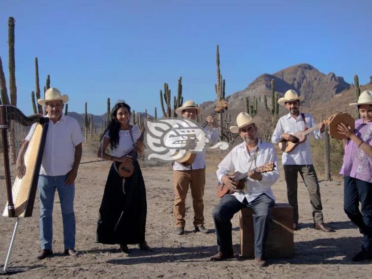 Mono Blanco, histórica agrupación promotora del ‘Son Jarocho’ que celebra 45 años