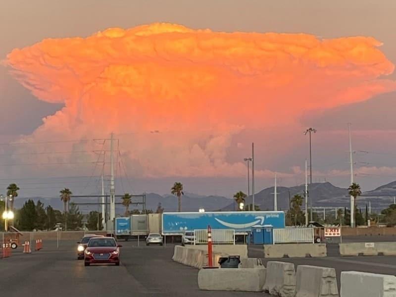 Extraña nube espanta a habitantes de Las Vegas