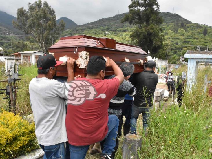 Despiden en Mendoza a Blanca Esmeralda Gallardo; murió buscando a su hija (+Video)