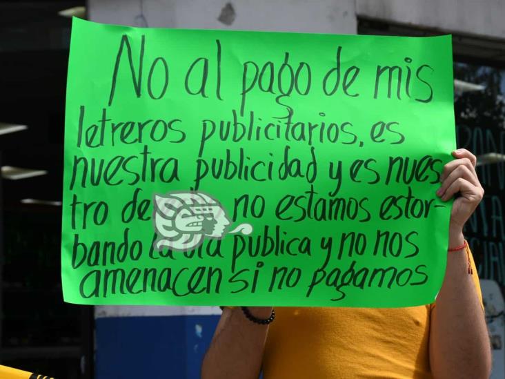 Mejora urbana, pretexto para cobrar más, acusan comerciantes de Xalapa (+Video)