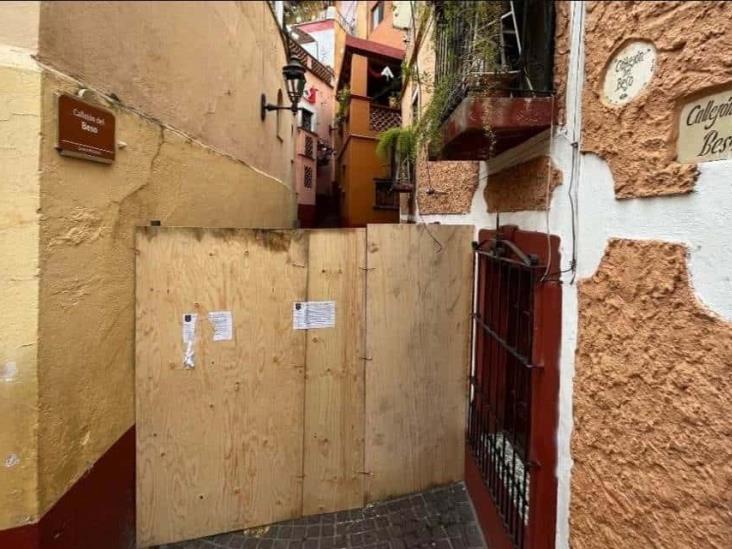 Analiza alcalde de Guanajuato expropiar el Callejón del Beso