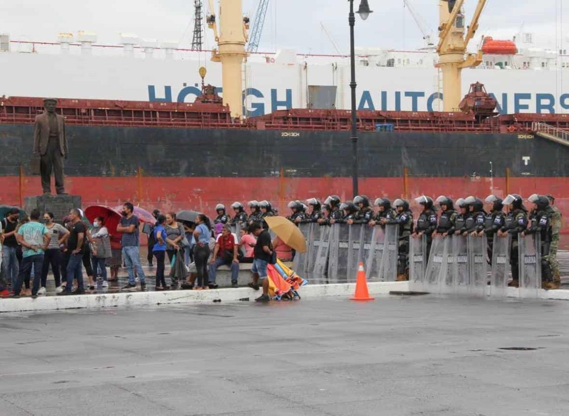 Llegó la Marina a poner orden en el Malecón de Veracruz