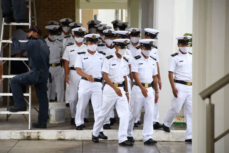 Escuela Naval Militar en Antón Lizardo forja a mil 173 cadetes para servir