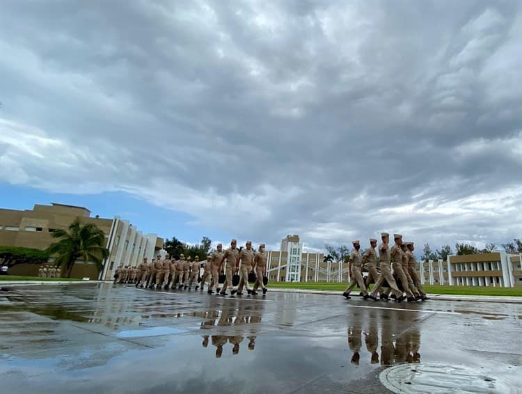 Escuela Naval Militar en Antón Lizardo forja a mil 173 cadetes para servir