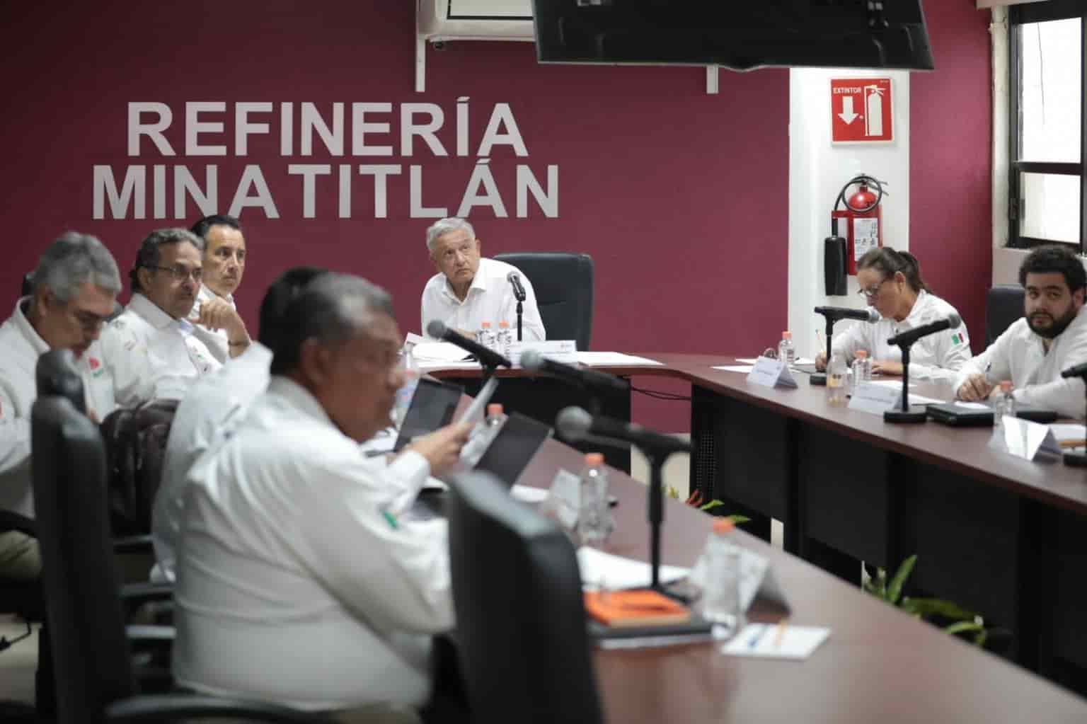 Presidente constata avances de refinería de Minatitlán en Veracruz