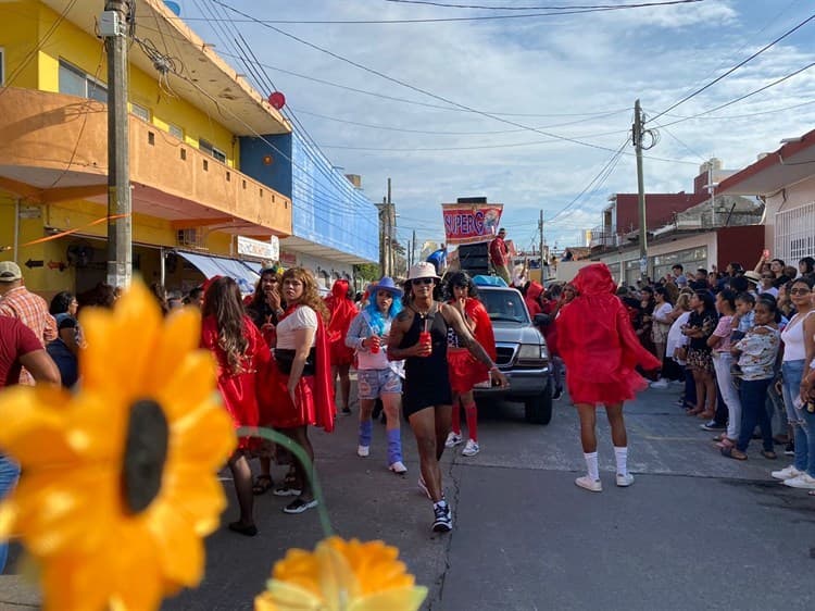 Realizan tradicional “Encierro de Burros” en Alvarado (+Video)