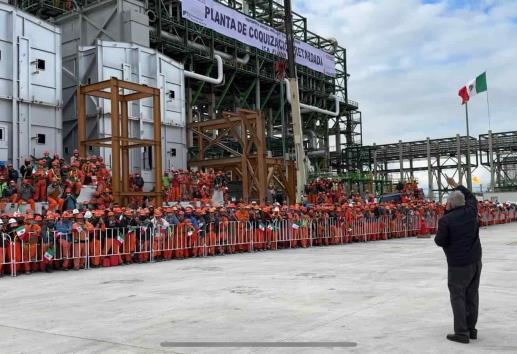 AMLO celebra asamblea con trabajadores de refinería de Tula, Hidalgo (+Video)
