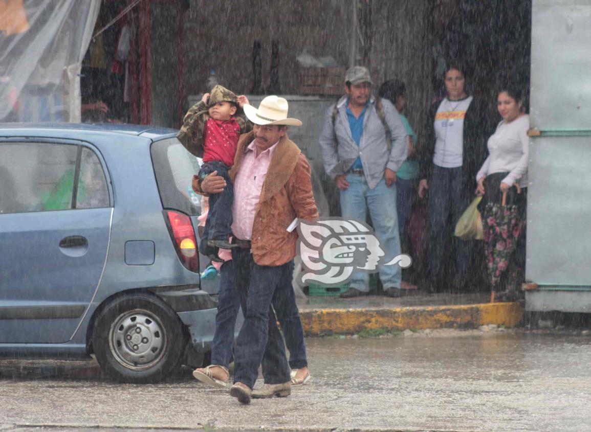 ‘Alerta gris’ por lluvias y tormentas eléctricas en Agua Dulce