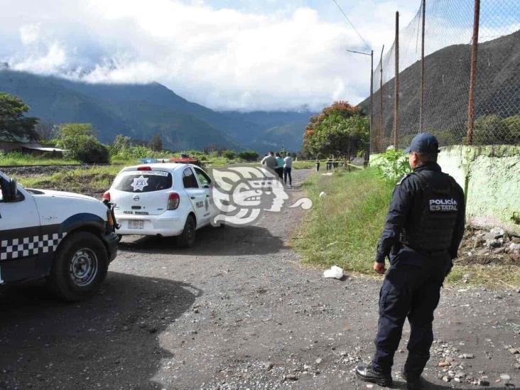 Localizan a hombre sin vida a orillas del campo deportivo de El Encinar (+Video)