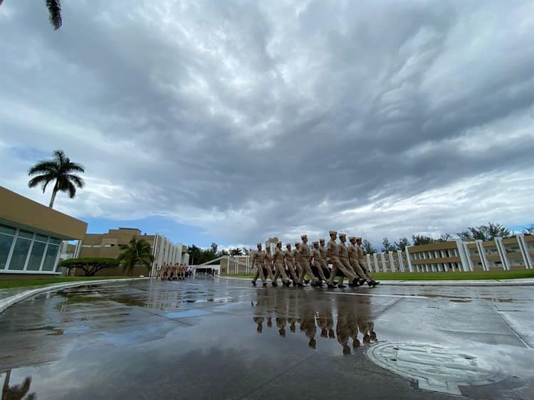 ¿Qué significado tiene el uniforme de la Heroica Escuela Naval? Aquí te decimos