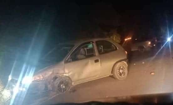 Conductor en aparente estado de ebriedad provoca accidente en Comapa; hay 2 heridos