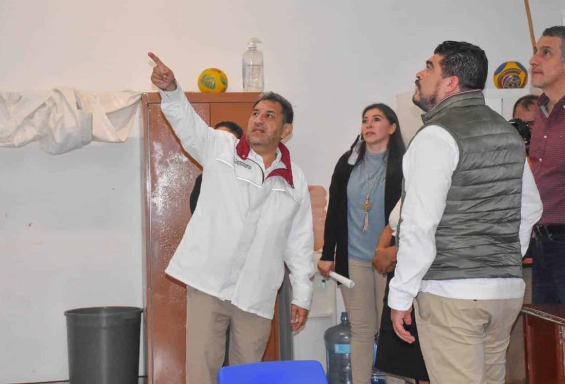 Acuerdan Amado y Zenyazen mejorar planteles escolares de Coatzacoalcos