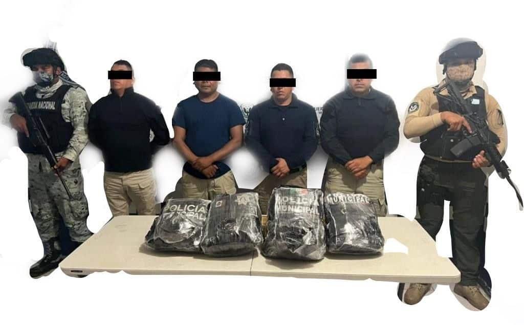 Detienen a 4 policías por presunta privación ilegal de la libertad, en Pánuco
