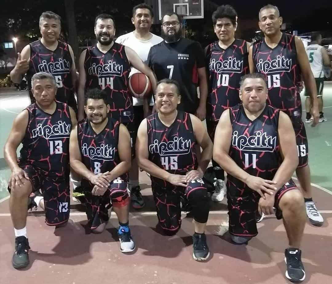 Rip City doblegó en emotivo duelo a Linternas