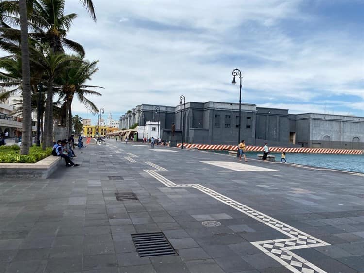 Artesanos siguen sin aparecer tras retiro del Malecón de Veracruz (+Video)