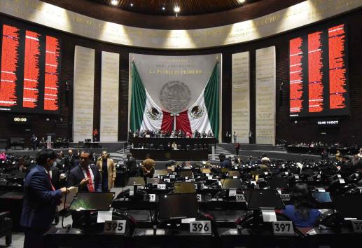 Diputados aprueban limitar al INE cobro de multas