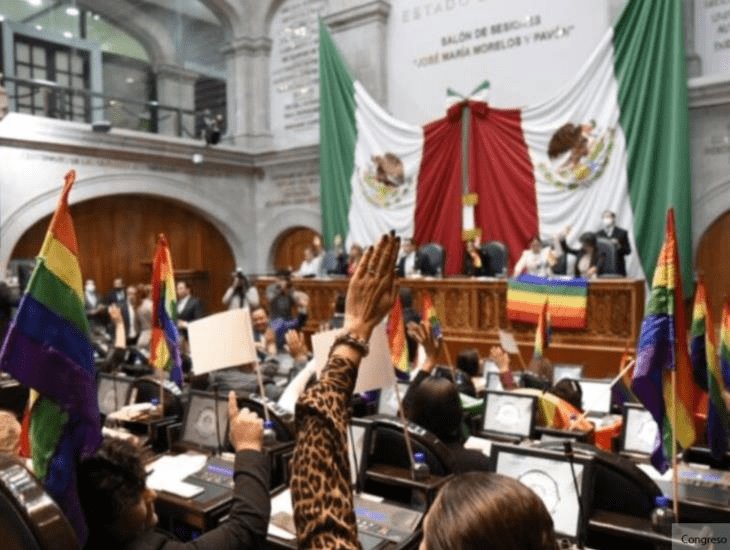 Tras 15 años de lucha, aprueban el matrimonio igualitario en Edomex (+Vídeo)