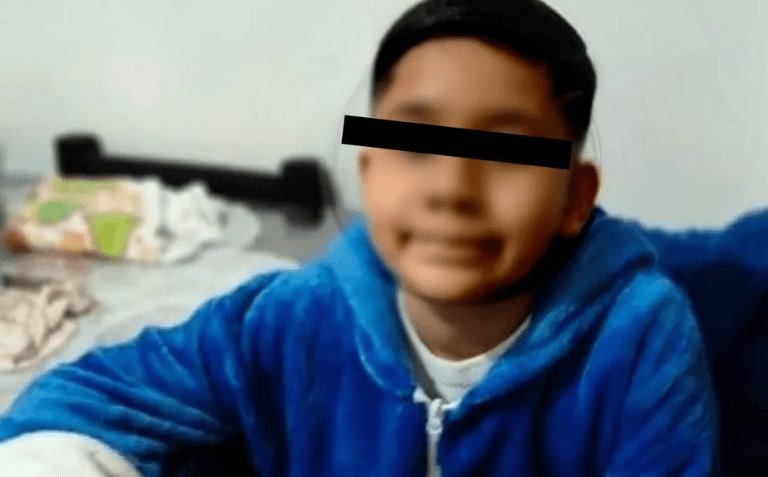 Arrebatan a menor de los brazos de su madre en Nezahualcóyotl