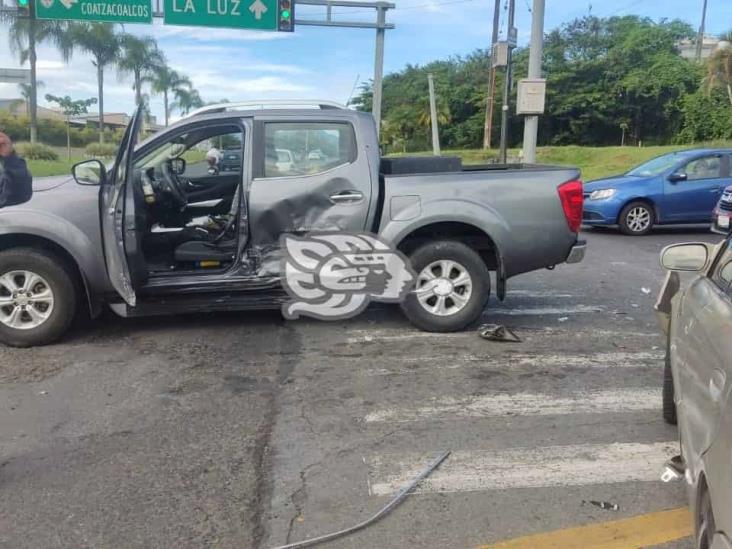 Accidente en El Diamante de Córdoba deja 2 lesionados (+Video)