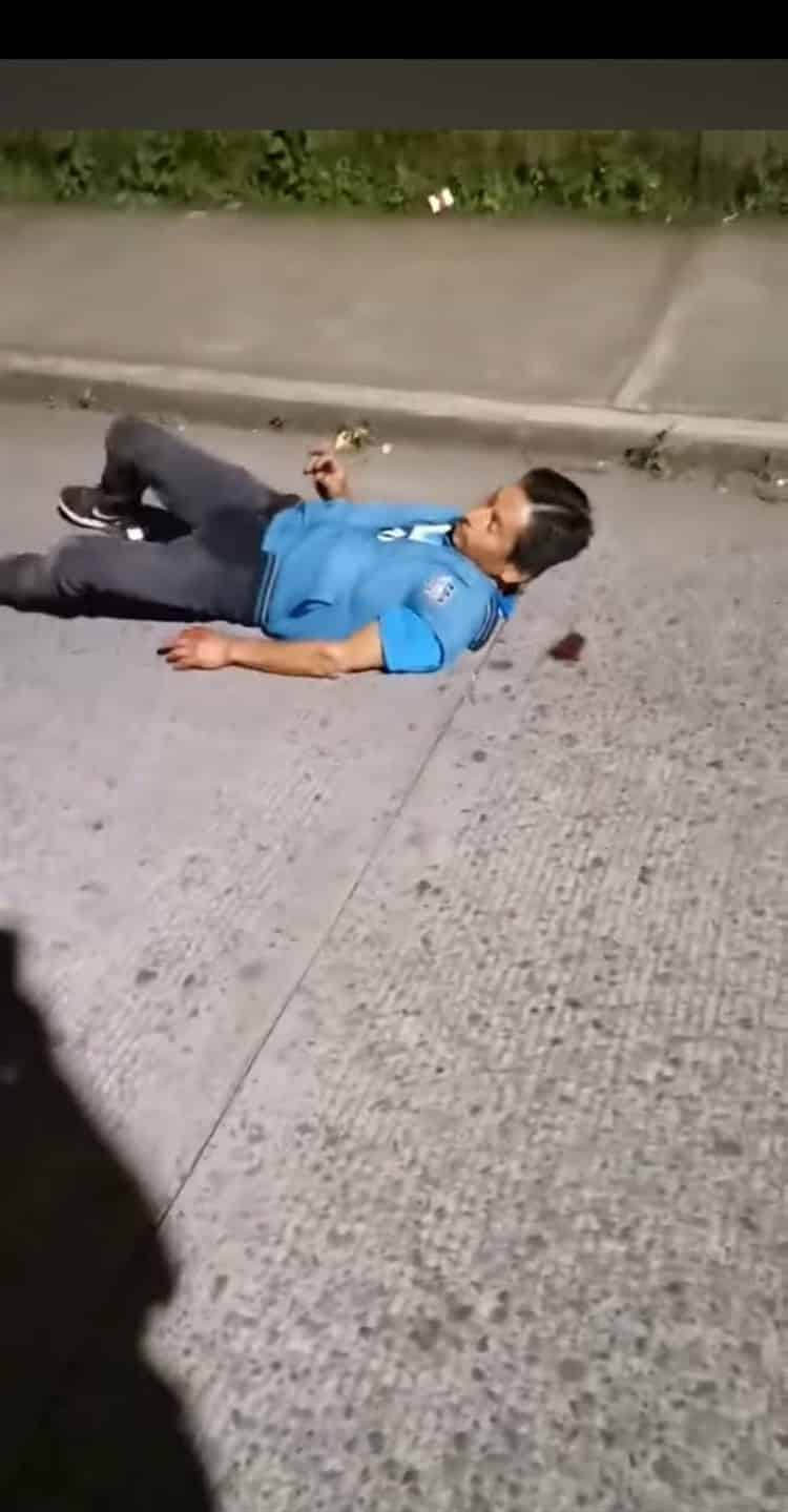 Sujeto en estado de ebriedad sufre herida en la cabeza en calles de Huatusco