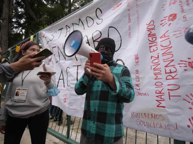 “El paro sigue activo”; alumnos de la UV exigen castigar acoso y agresiones (+Video)