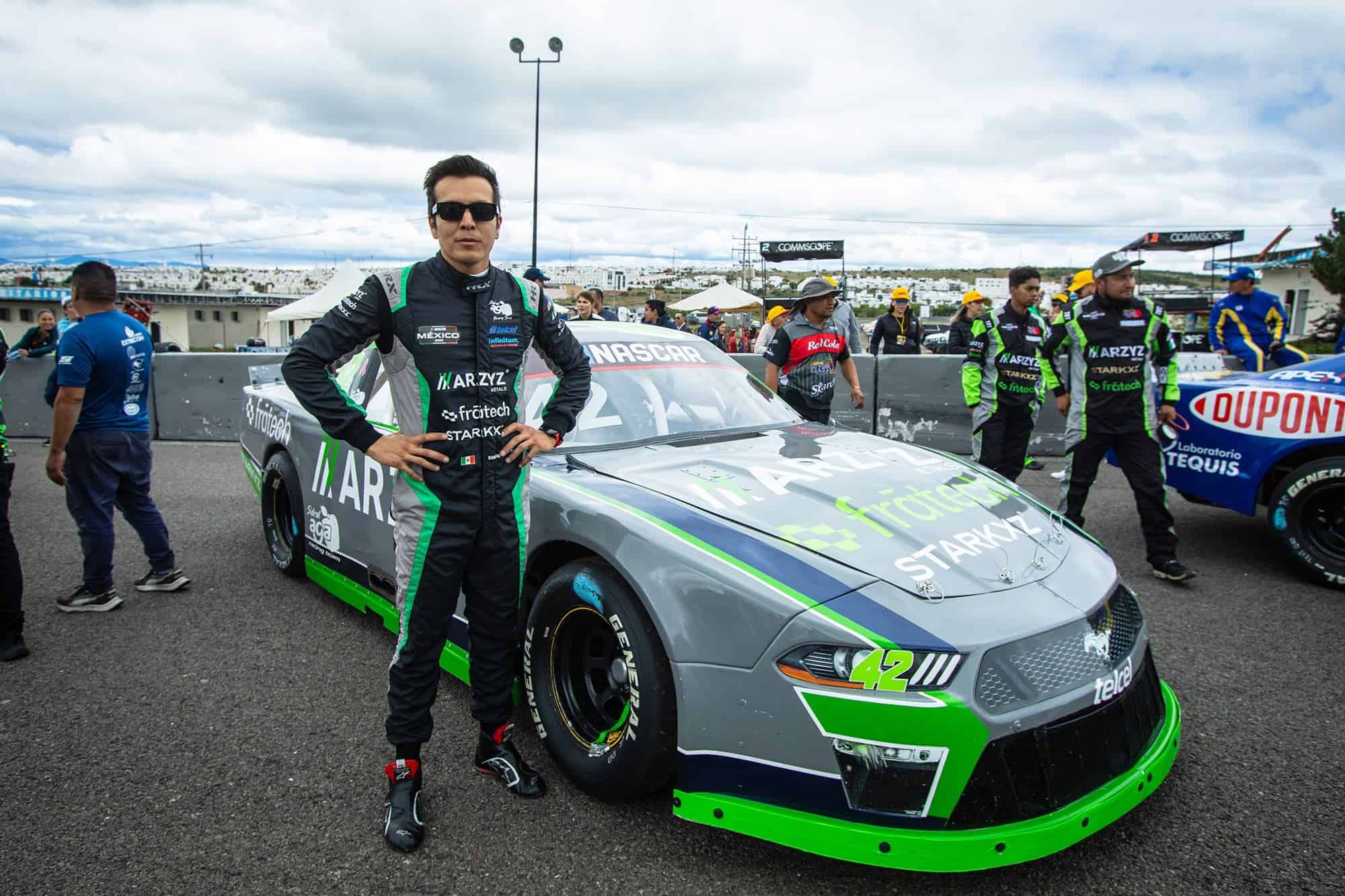 Enrique Baca sufrió un duro golpe durante la 9na. Fecha del NASCAR México Series